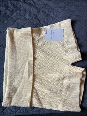 Theory Cream Textured Knit Women’s Shorts